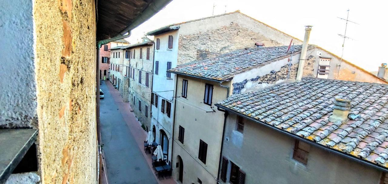 سان جيمينيانو B&B Le Undici Lune المظهر الخارجي الصورة